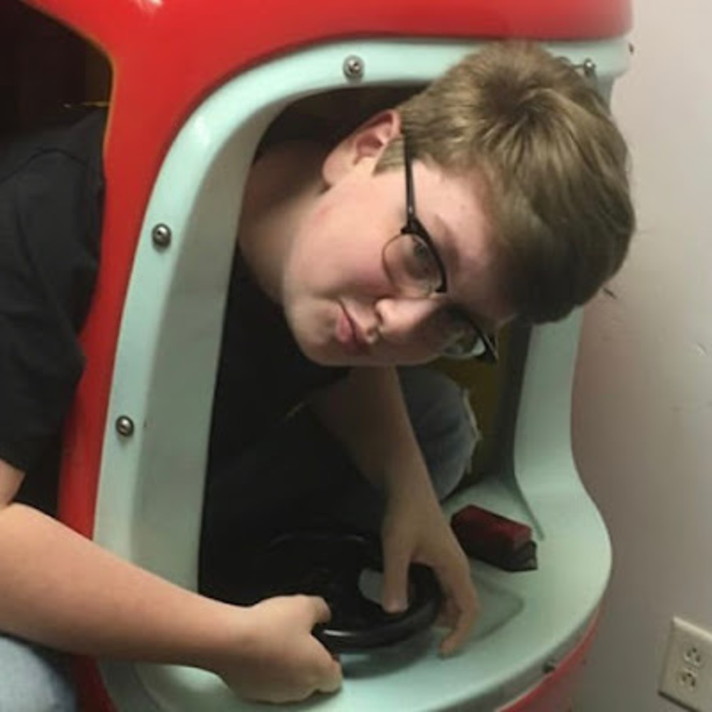 Meet your Posher, Wyatt